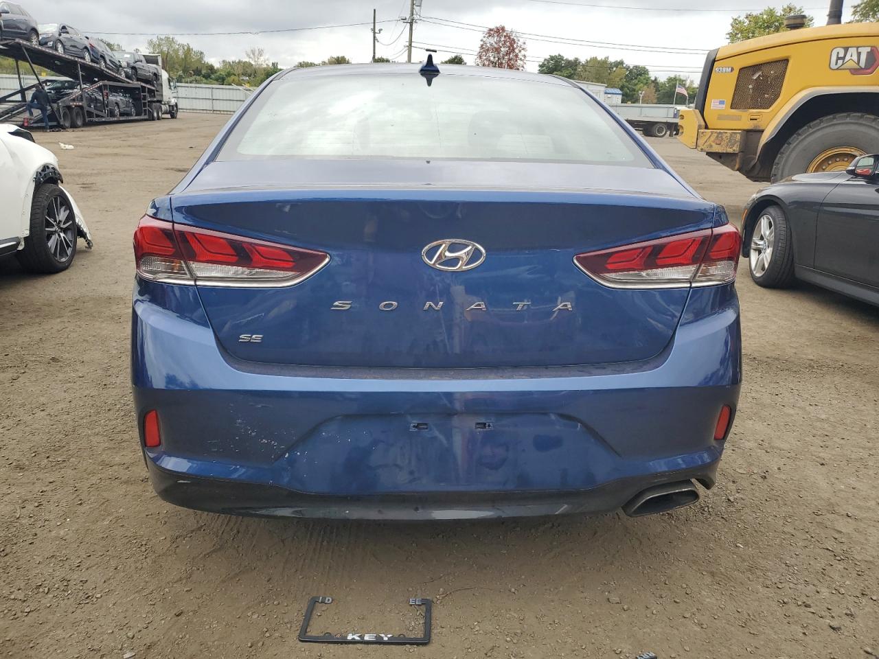 2018 Hyundai Sonata VIN 5NPE24AF0JH616862 Copart auction photo, vandalism damage thumbnail 6