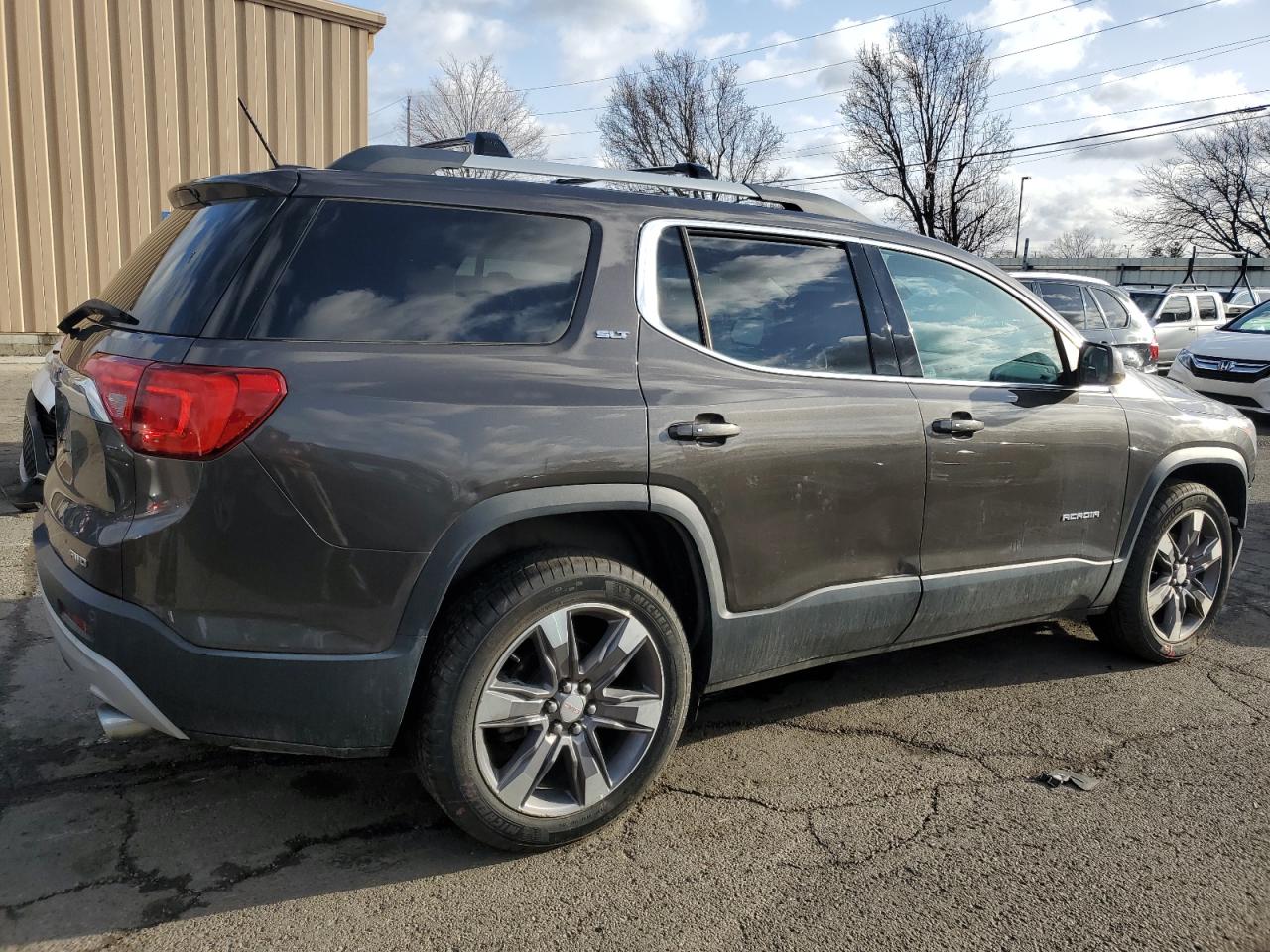 2019 GMC Acadia VIN 1GKKNWLS0KZ153149 Copart auction photo, front end damage thumbnail 3