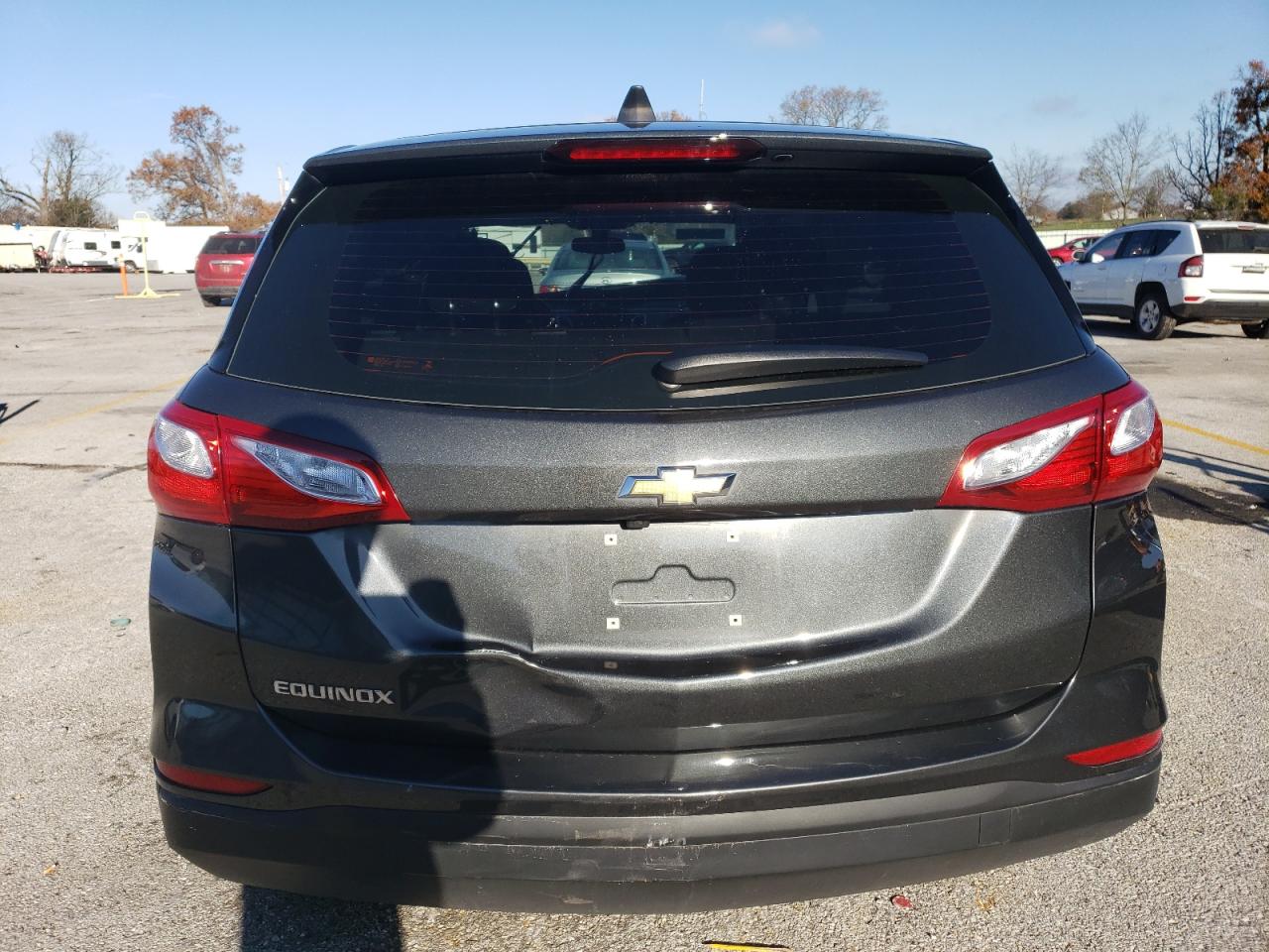 2019 Chevrolet Equinox VIN 2GNAXHEV2K6265636 Copart auction photo, front end damage thumbnail 6