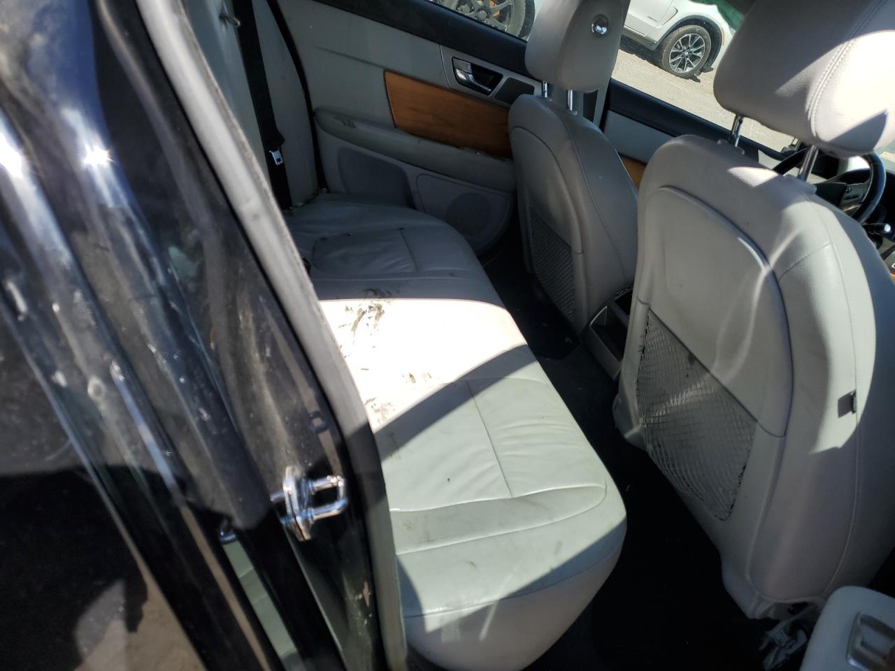 2010 Jaguar XF VIN SAJWA0FA8AHR60372 Copart auction photo, all over damage thumbnail 10