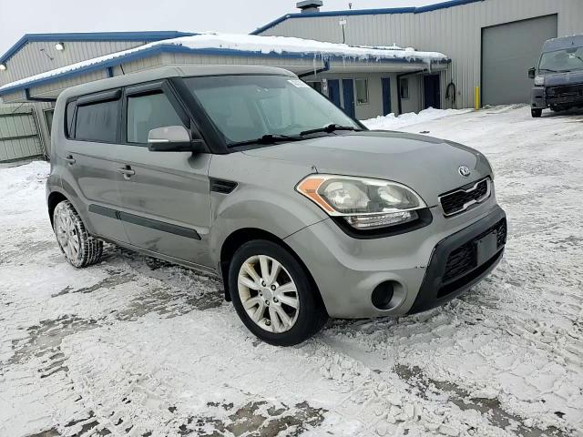 2013 KIA Soul VIN KNDJT2A6XD7522738 Copart auction photo, front end damage thumbnail 13