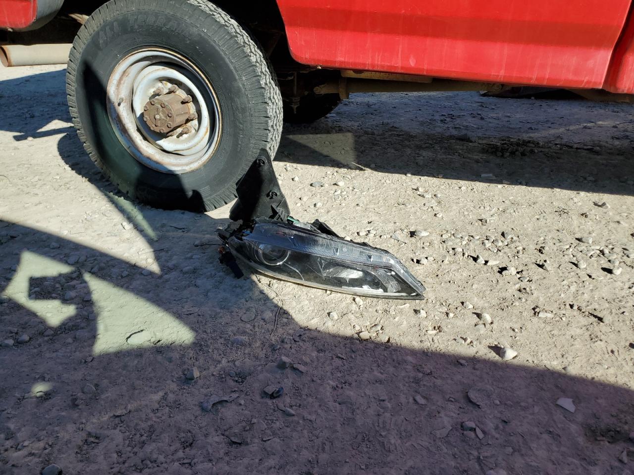 2018 Hyundai Tucson VIN KM8J3CA43JU670727 Copart auction photo, front end damage thumbnail 12