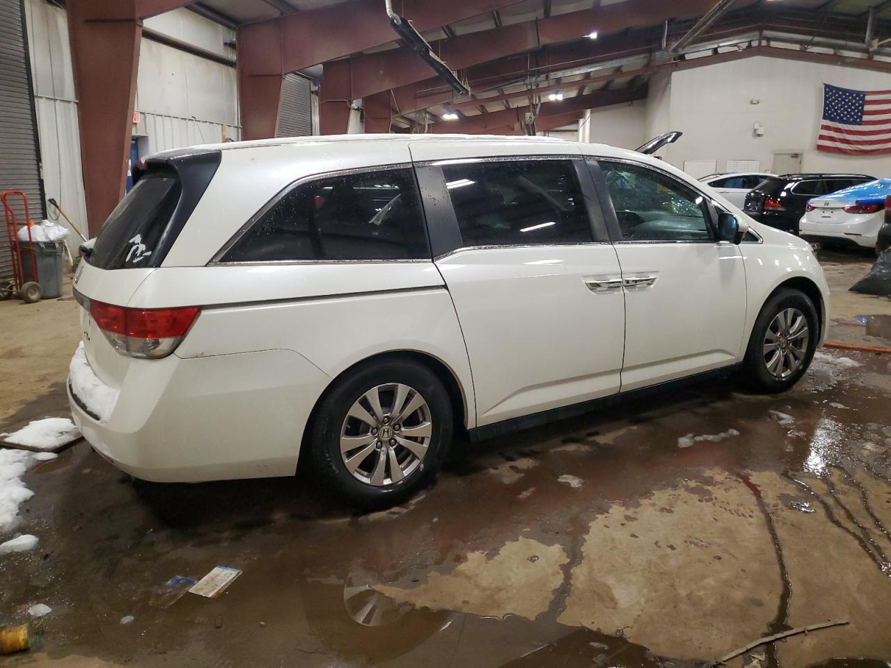 2014 Honda Odyssey VIN 5FNRL5H49EB029637 Copart auction photo, side damage thumbnail 3