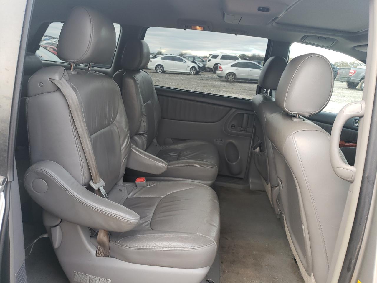 2007 Toyota Sienna VIN 5TDZK22C57S015248 Copart auction photo, front end / mechanical damage thumbnail 11