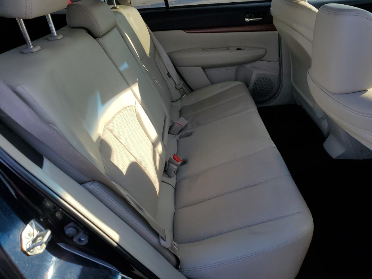 2014 Subaru Outback VIN 4S4BRBLC2E3257646 Copart auction photo, side / front end damage thumbnail 10
