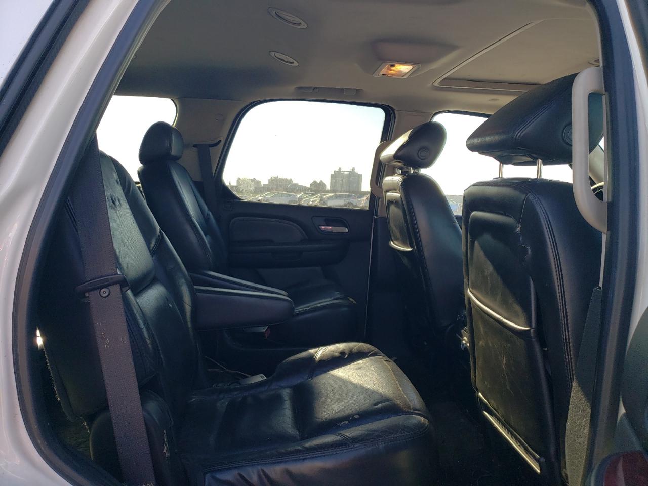 2007 Cadillac Escalade VIN 1GYFK63817R172563 Copart auction photo, front end damage thumbnail 11