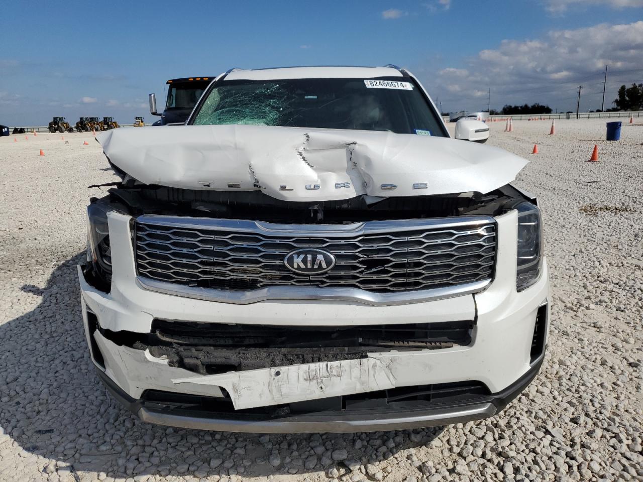 2020 KIA Telluride VIN 5XYP34HC1LG070553 Copart auction photo, front end / minor dent/scratches damage thumbnail 5