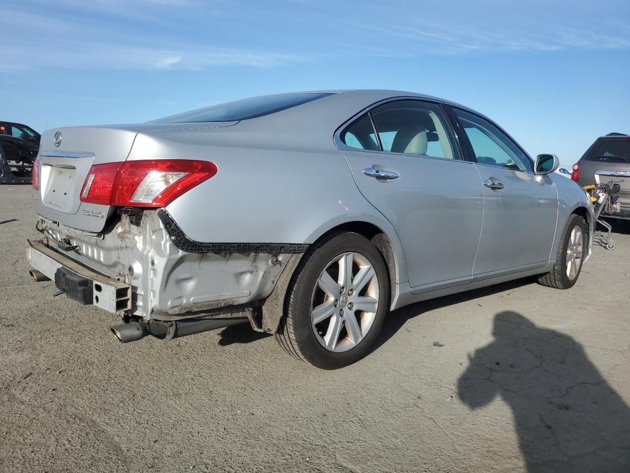 2009 Lexus ES VIN JTHBJ46G992285444 Copart auction photo, rear end damage thumbnail 3