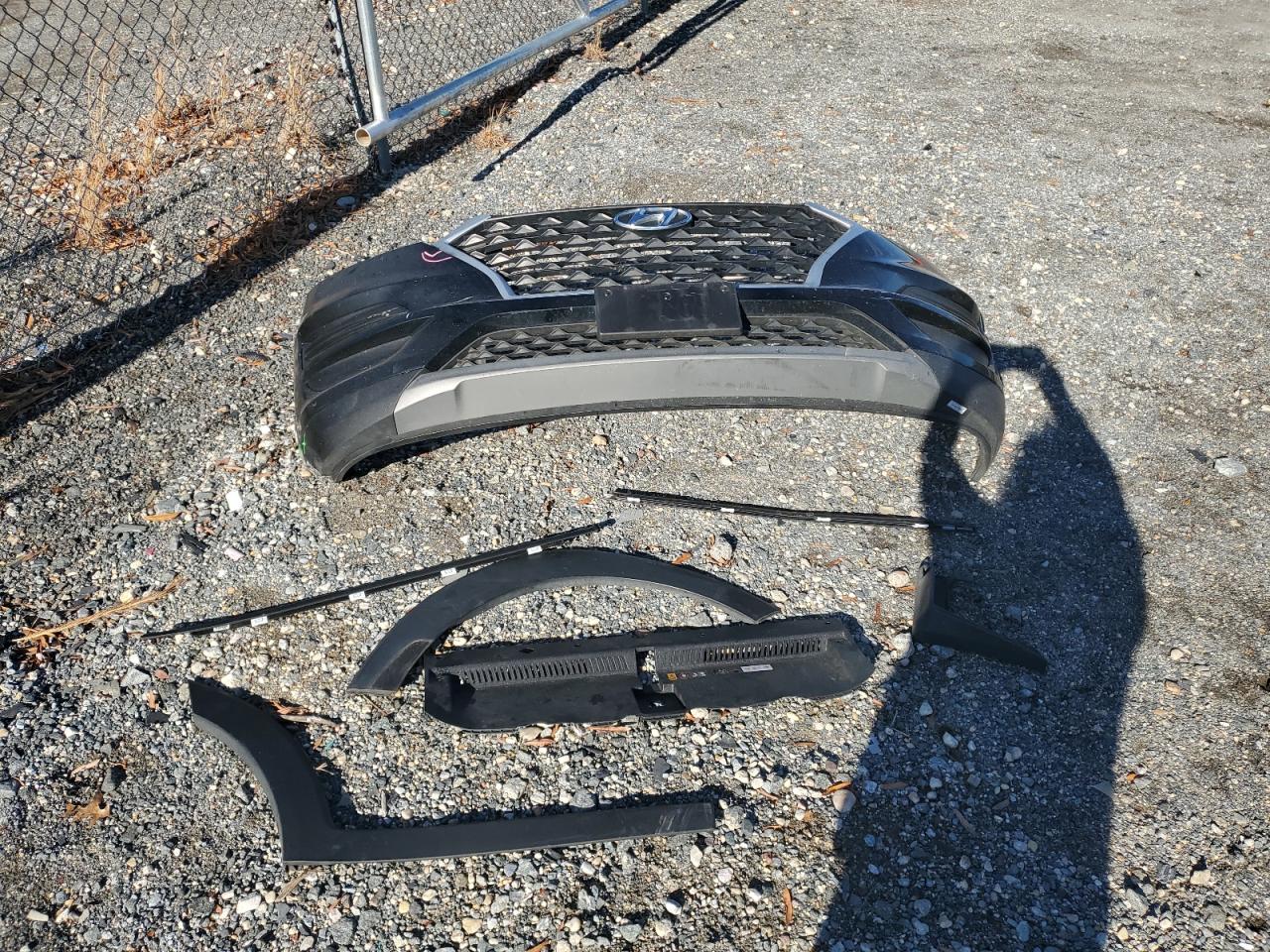 2019 Hyundai Tucson VIN KM8J33AL8KU056586 Copart auction photo, front end / side damage thumbnail 15