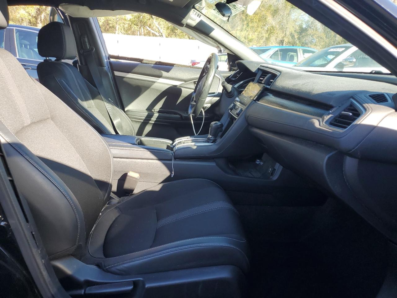 2019 Honda Civic VIN 2HGFC2F87KH561581 Copart auction photo, side / rear end damage thumbnail 7