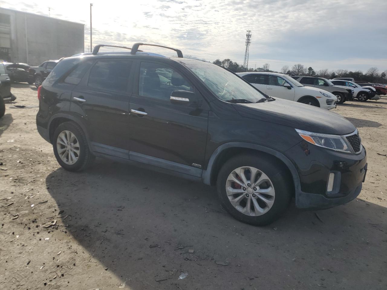 2014 KIA Sorento VIN 5XYKUDA74EG502379 Copart auction photo, normal wear damage thumbnail 4
