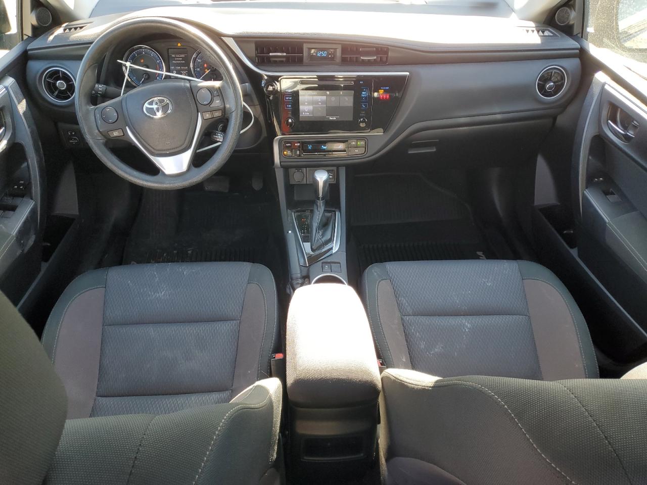 2019 Toyota Corolla VIN 2T1BURHE1KC143730 Copart auction photo, front end / minor dent/scratches damage thumbnail 8