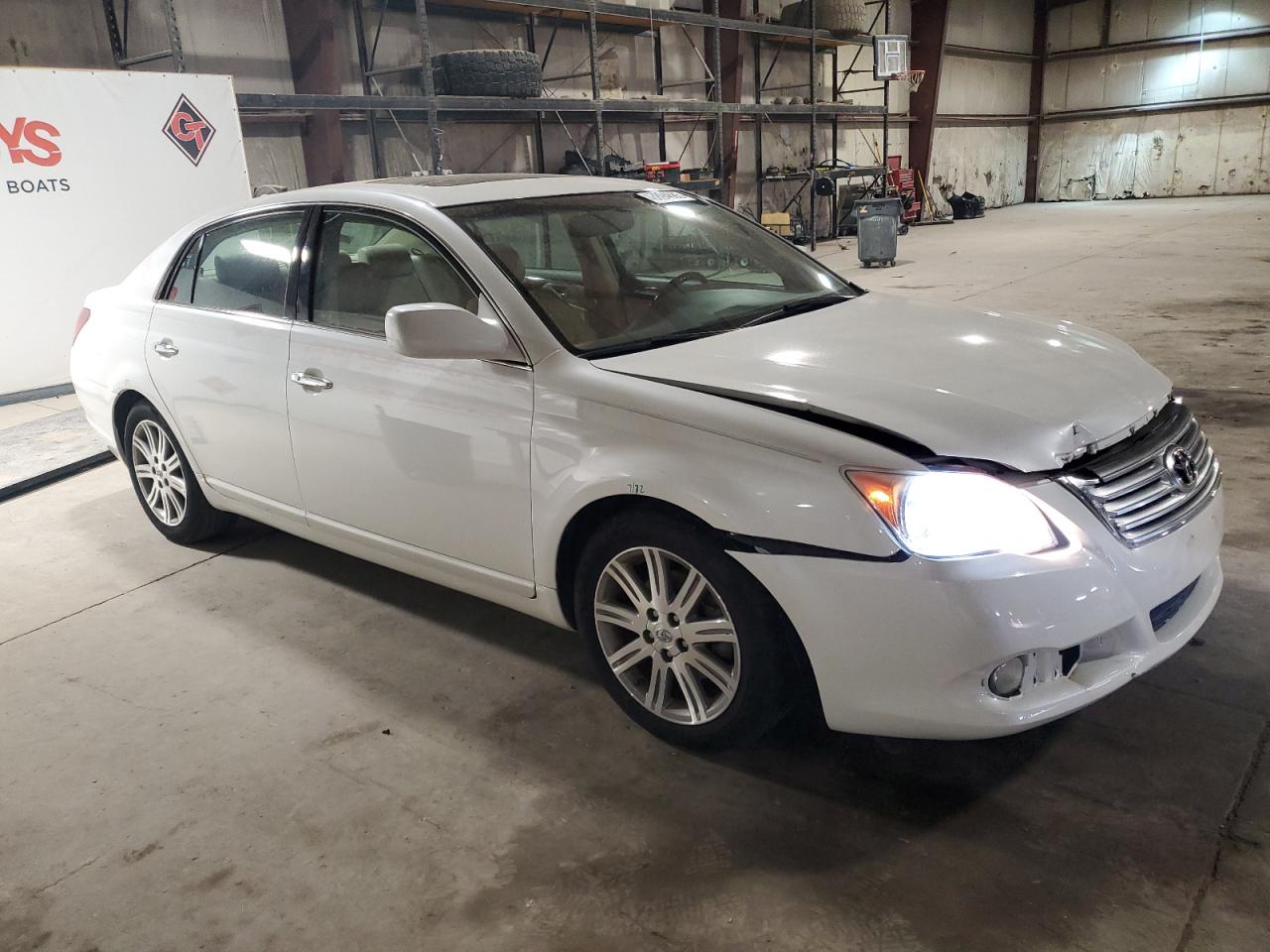 2008 Toyota Avalon VIN 4T1BK36B68U277880 Copart auction photo, front end / minor dent/scratches damage thumbnail 4
