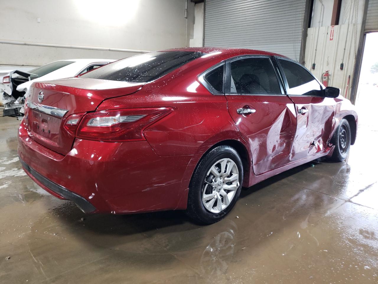 2018 Nissan Altima VIN 1N4AL3AP4JC272243 Copart auction photo, side damage thumbnail 3