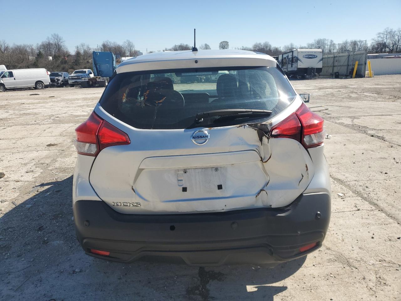 2020 Nissan Kicks VIN 3N1CP5BVXLL531764 Copart auction photo, front end / rear end damage thumbnail 6