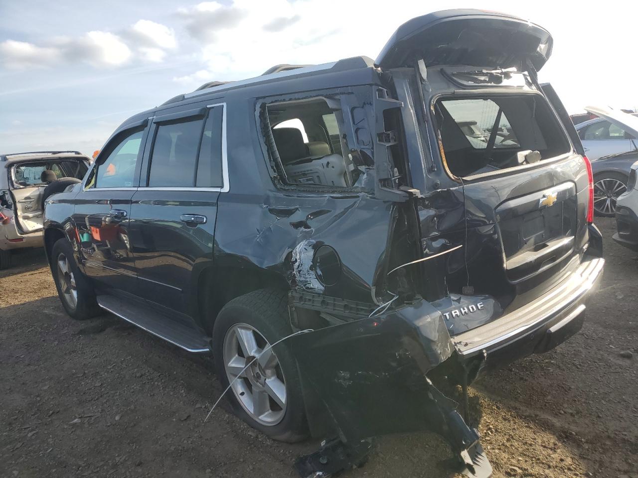 2017 Chevrolet Tahoe VIN 1GNSKCKC7HR152674 Copart auction photo, all over damage thumbnail 2