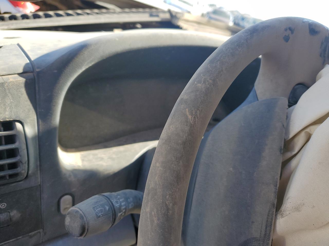 2006 Ford F250 VIN 1FTSW21P56EB30222 Copart auction photo, all over damage thumbnail 9