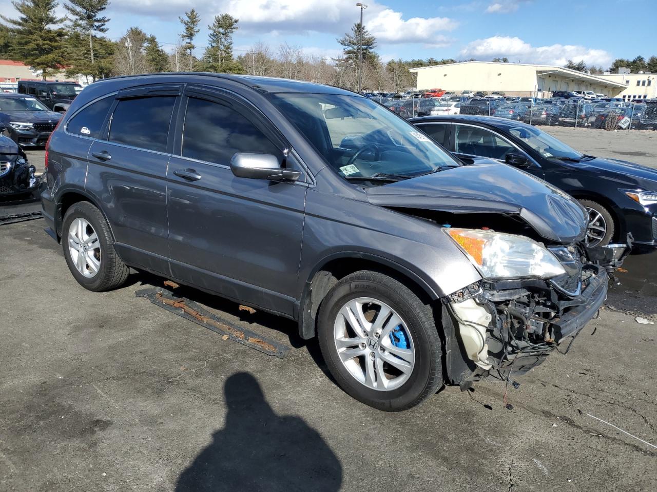 2011 Honda CR-V VIN JHLRE4H76BC034384 Copart auction photo, front end / side damage thumbnail 4