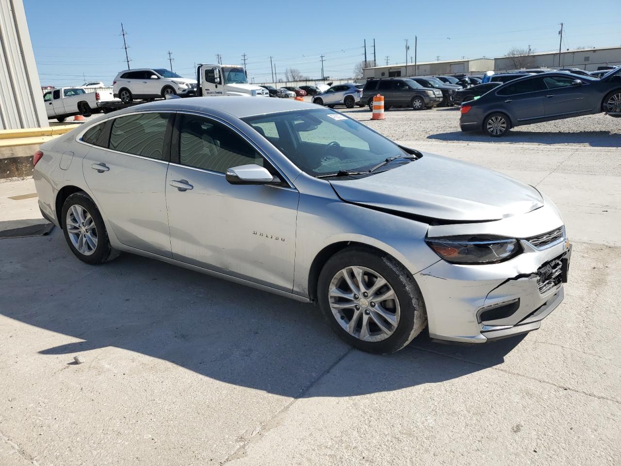 2018 Chevrolet Malibu VIN 1G1ZD5ST7JF256918 Copart auction photo, front end / minor dent/scratches damage thumbnail 4