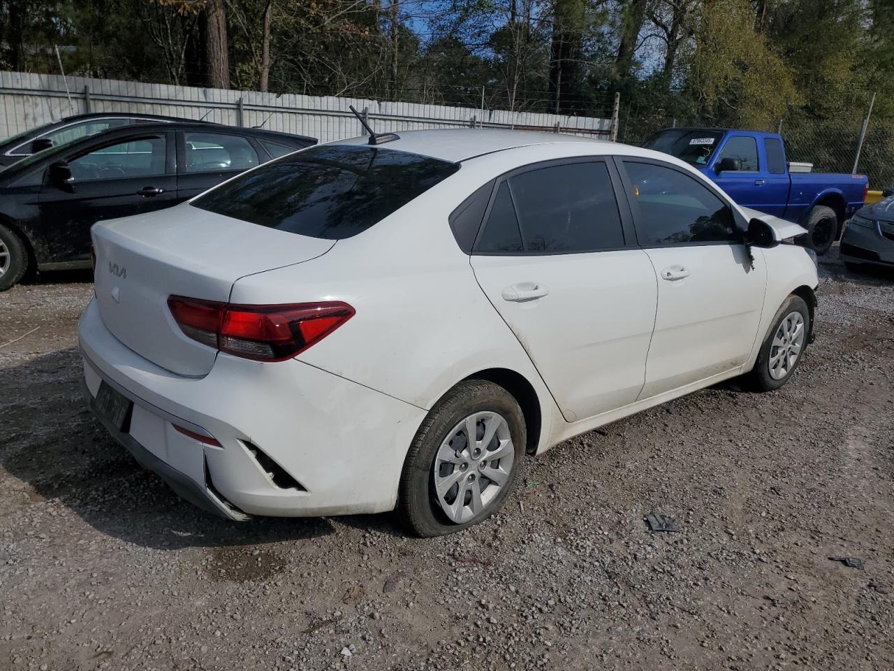 2022 KIA Rio VIN 3KPA24AD1NE510542 Copart auction photo, front end damage thumbnail 3