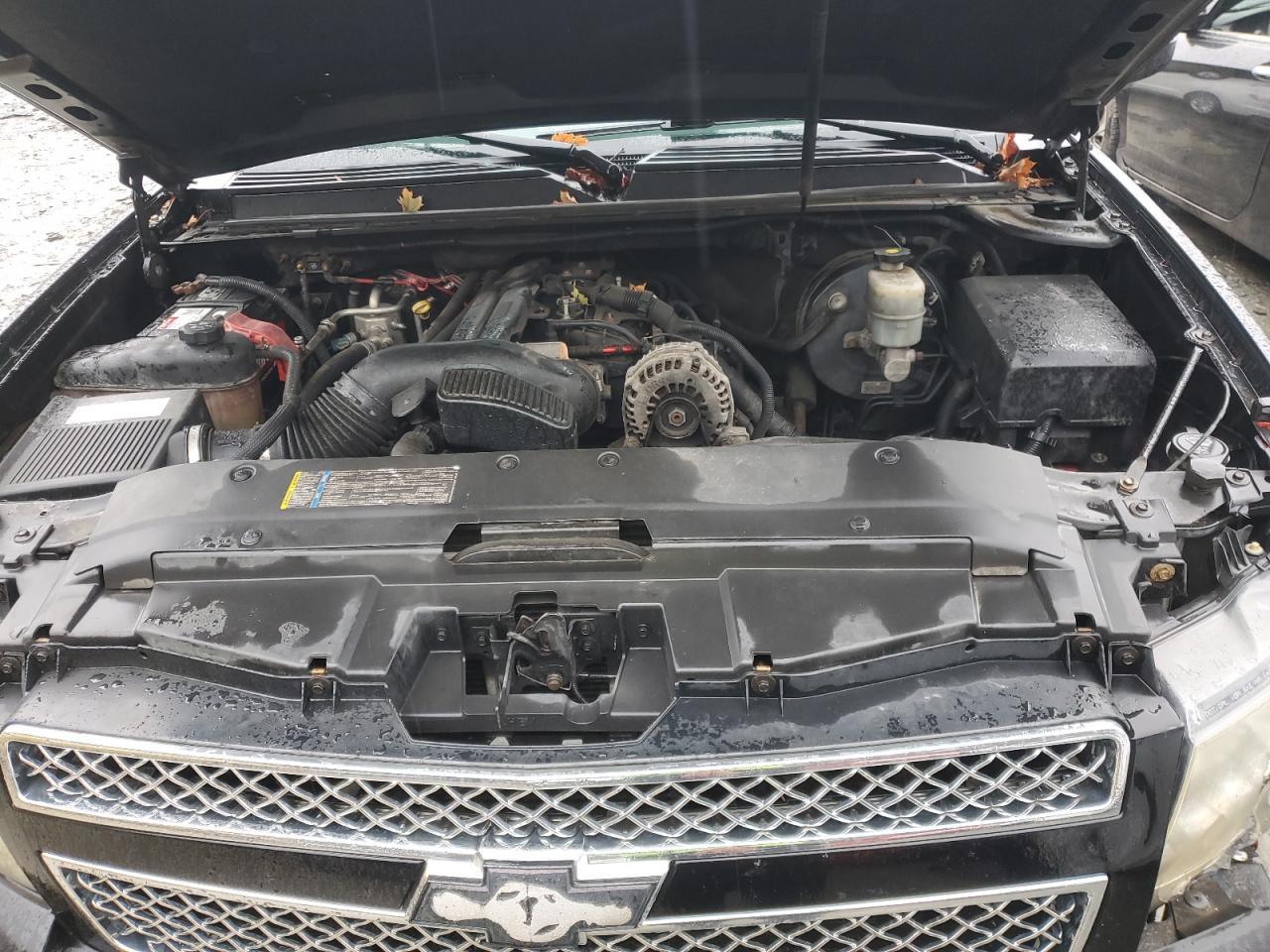 2008 Chevrolet Suburban VIN 1GNFK16YX8R122709 Copart auction photo, front end / rear end damage thumbnail 12