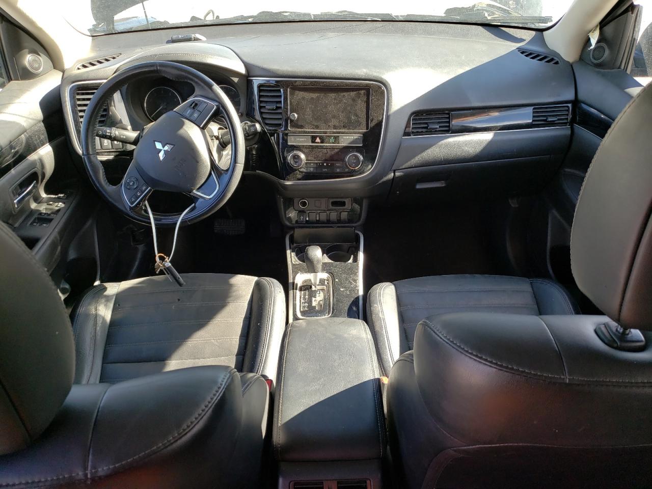 2019 Mitsubishi Outlander VIN JA4AD3A33KJ001752 Copart auction photo, front end / side damage thumbnail 8
