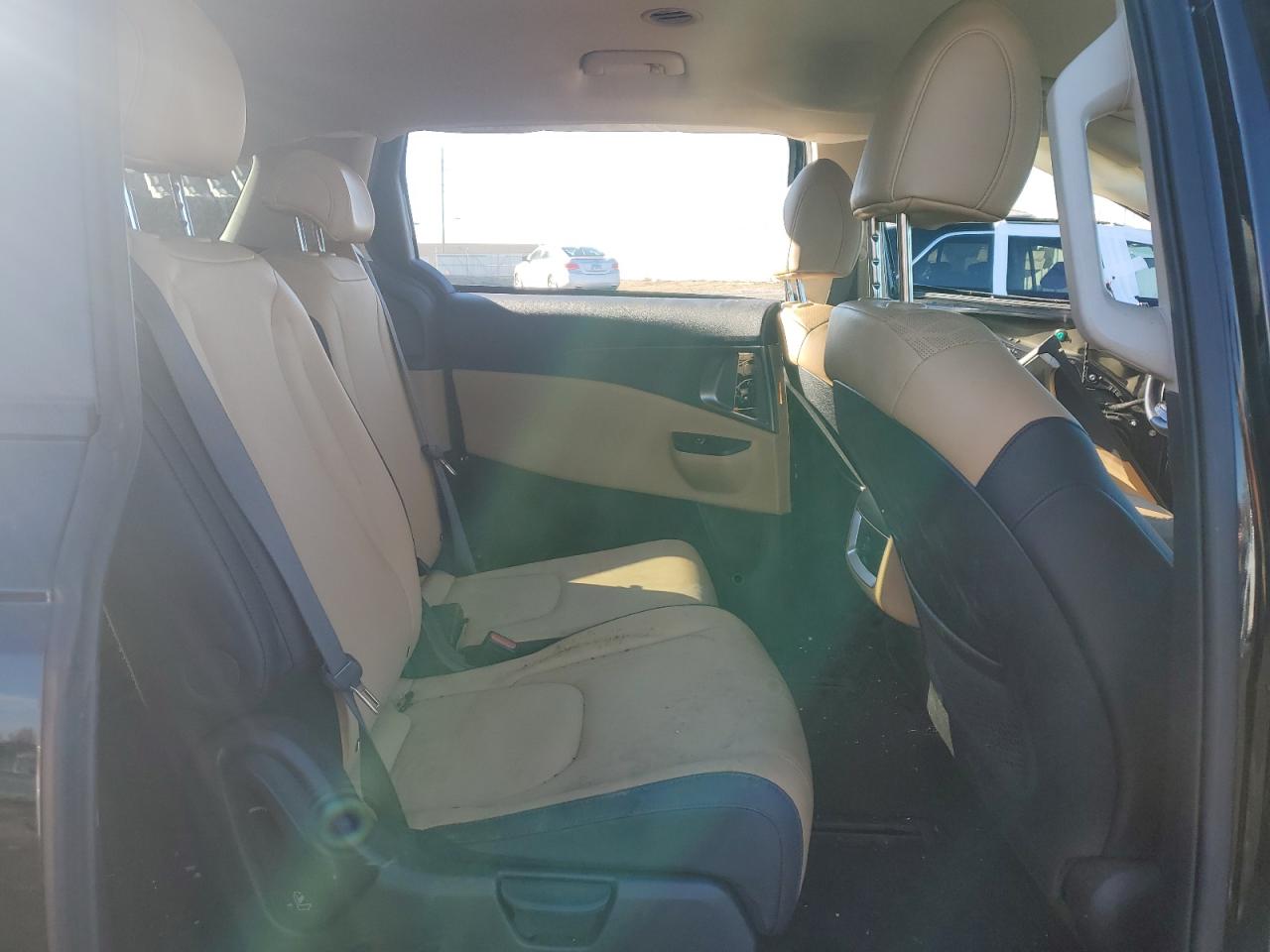 2023 KIA Carnival VIN KNDNB4H34P6211585 Copart auction photo, side / front end damage thumbnail 11
