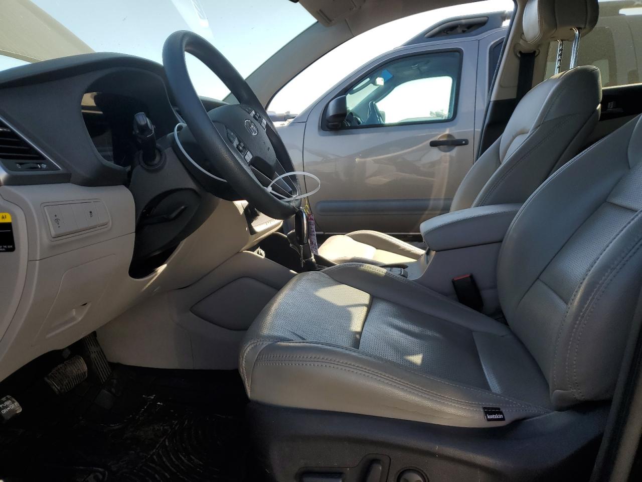 2016 Hyundai Tucson VIN KM8J3CA43GU258977 Copart auction photo, side / front end damage thumbnail 7