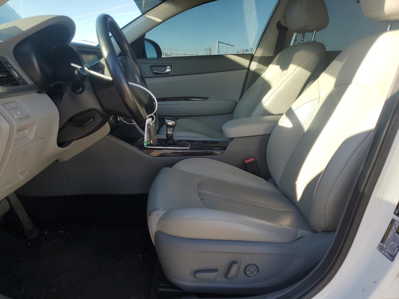 2016 KIA Optima VIN 5XXGU4L3XGG080397 Copart auction photo, front end damage thumbnail 7