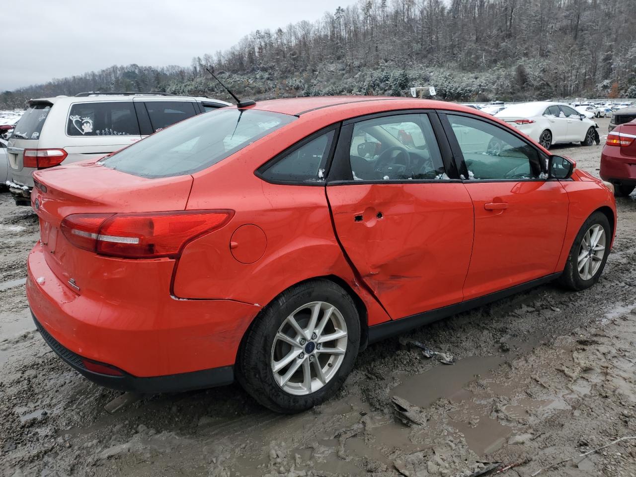 2016 Ford Focus VIN 1FADP3F29GL258975 Copart auction photo, rear end / side damage thumbnail 3