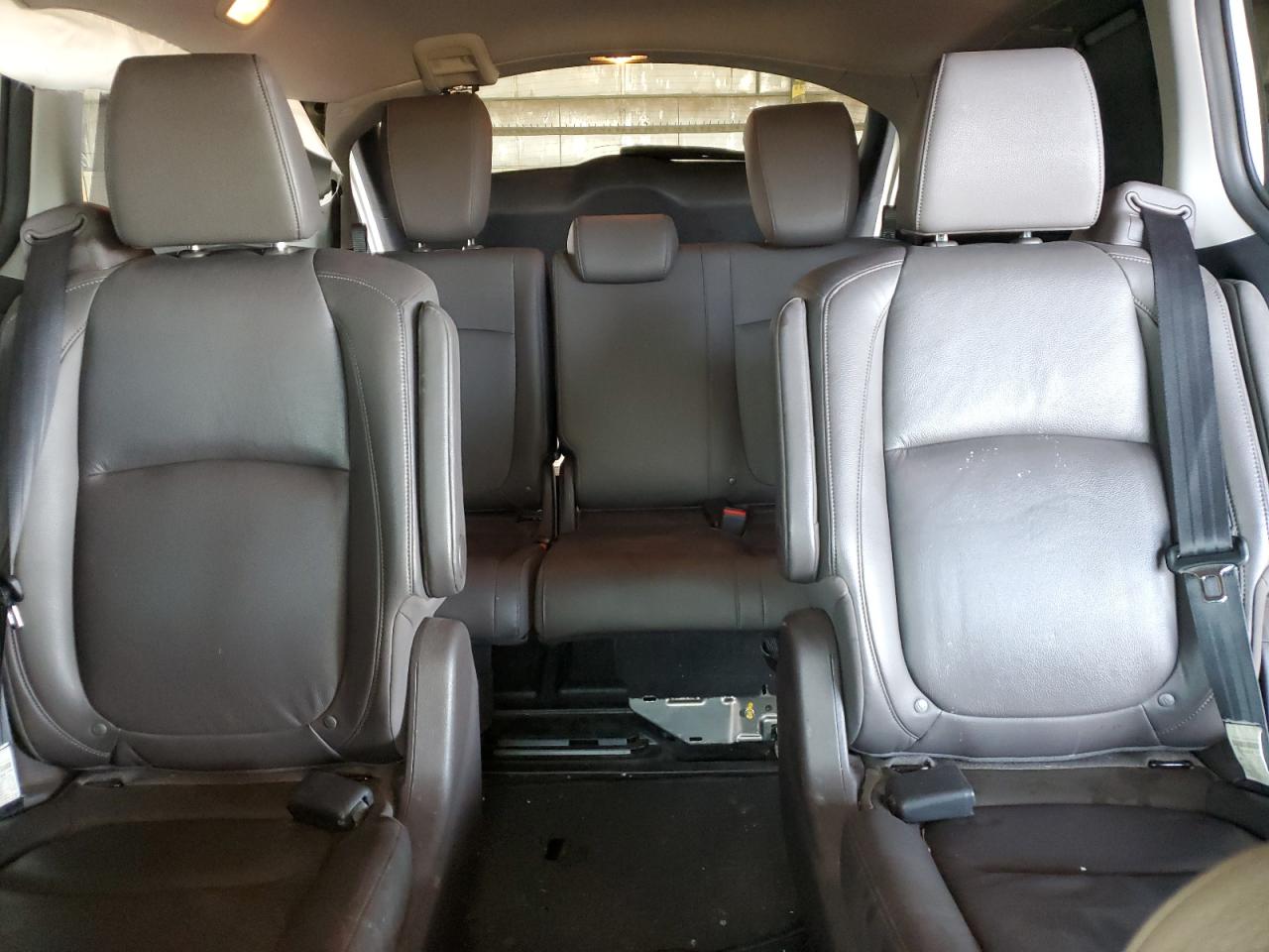 2018 Honda Odyssey VIN 5FNRL6H89JB015773 Copart auction photo, side / front end damage thumbnail 10