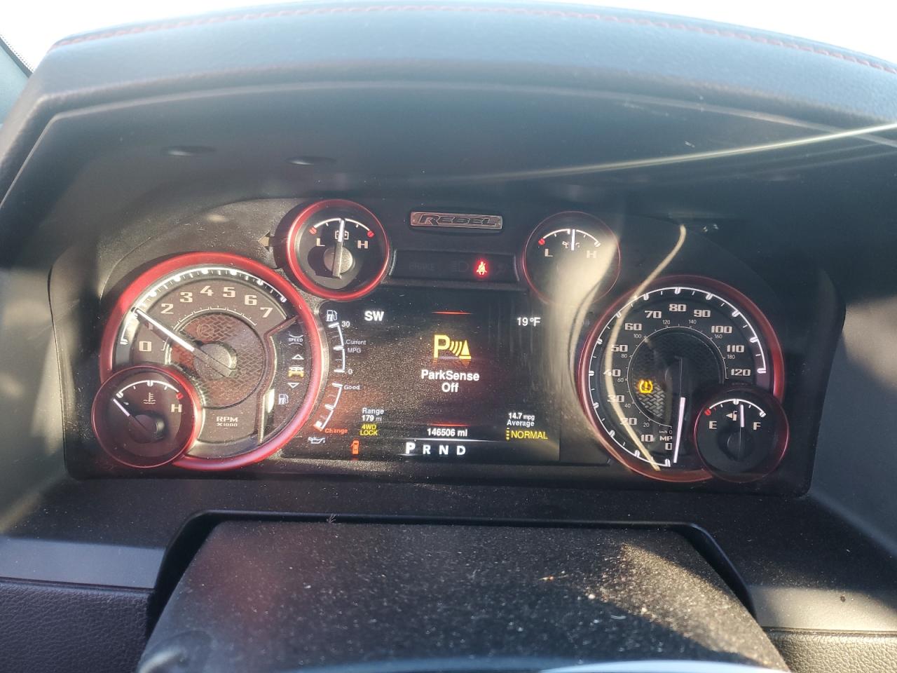 2015 RAM 1500 VIN 1C6RR7YT8FS780161 Copart auction photo, front end damage thumbnail 9
