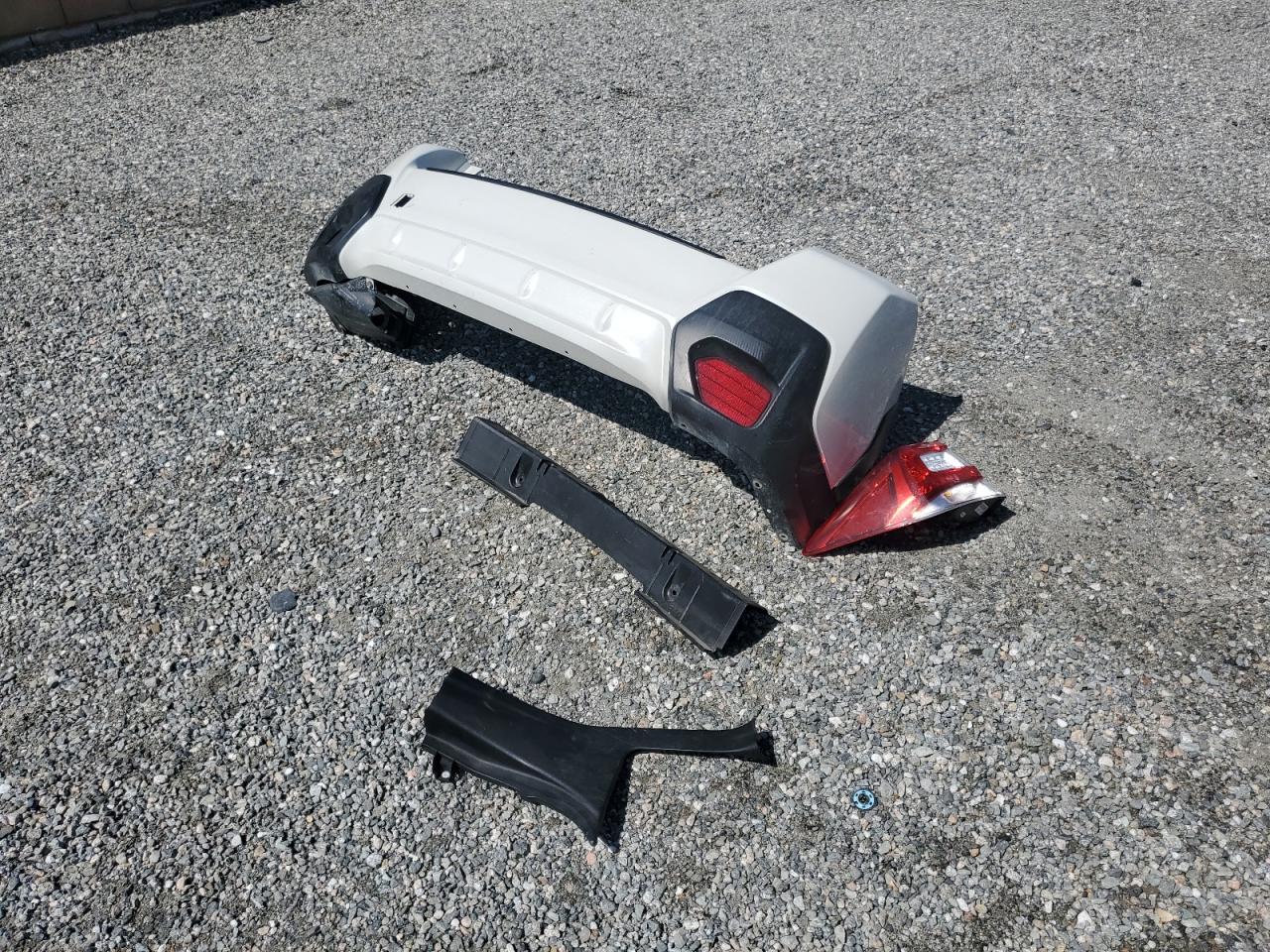 2018 Subaru XV VIN JF2GTADC0J8334579 Copart auction photo, rear end damage thumbnail 13