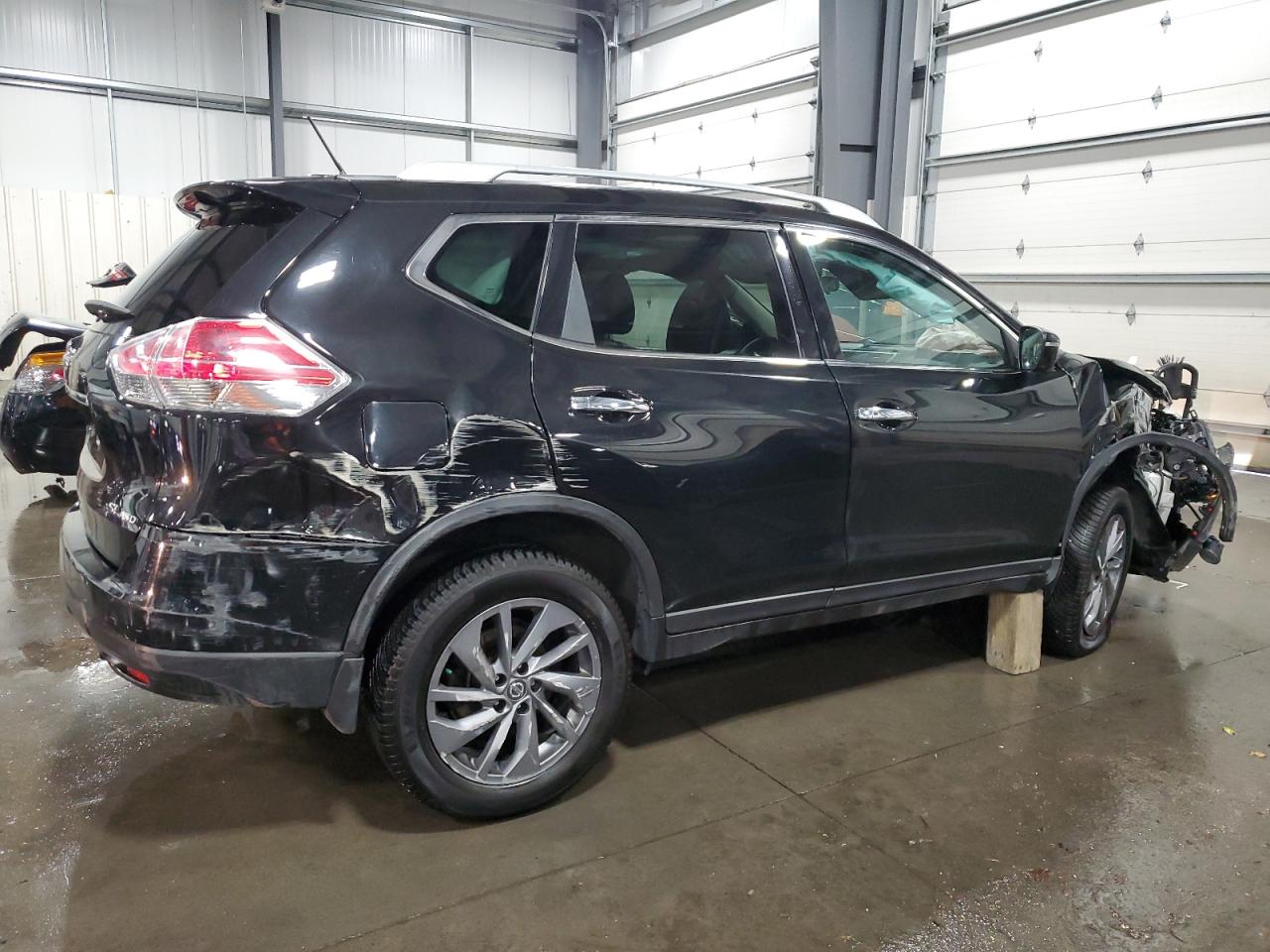2016 Nissan Rogue VIN 5N1AT2MVXGC898706 Copart auction photo, front end / rear end damage thumbnail 3