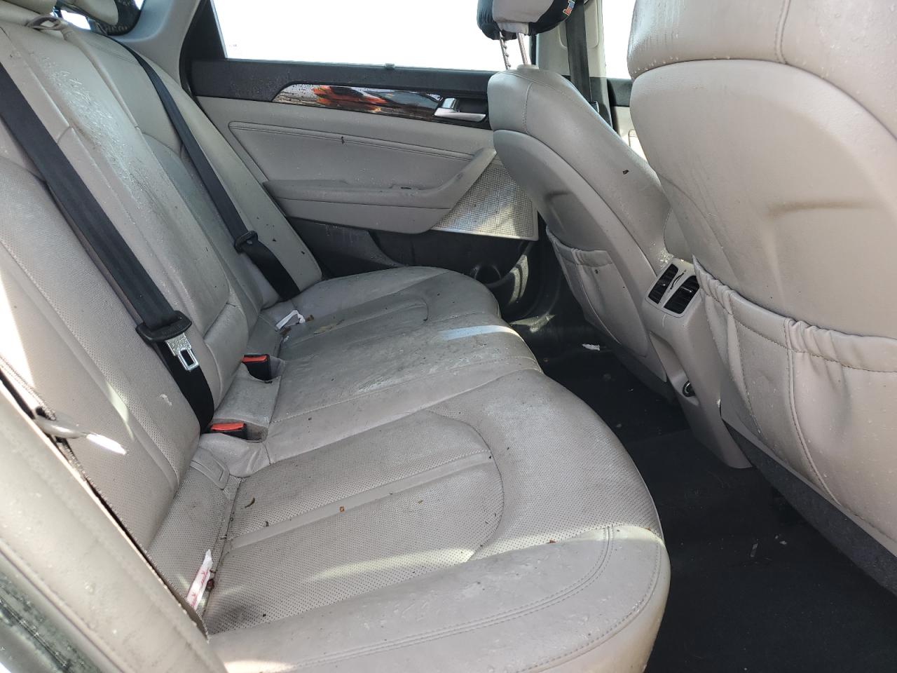 2016 Hyundai Sonata VIN KMHE34L11GA014367 Copart auction photo, water/flood damage thumbnail 10