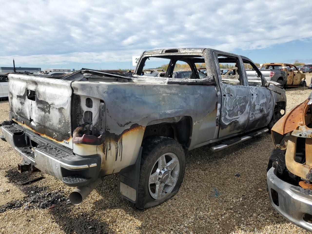 2015 Chevrolet Silverado VIN 1GC1KWE84FF102178 Copart auction photo, burn / burn - interior damage thumbnail 3