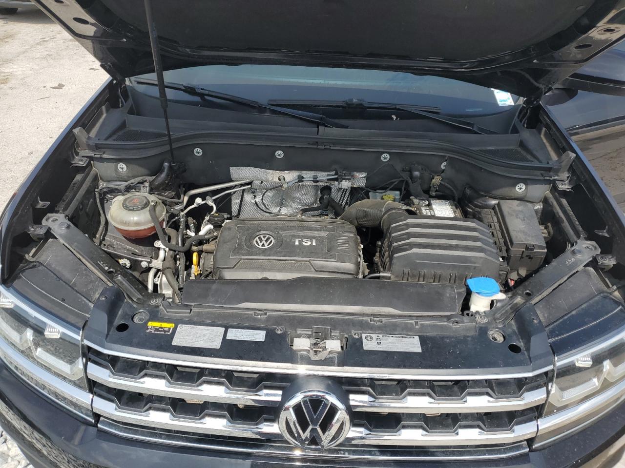 2018 Volkswagen Atlas VIN 1V2AP2CA5JC600107 Copart auction photo, water/flood damage thumbnail 12