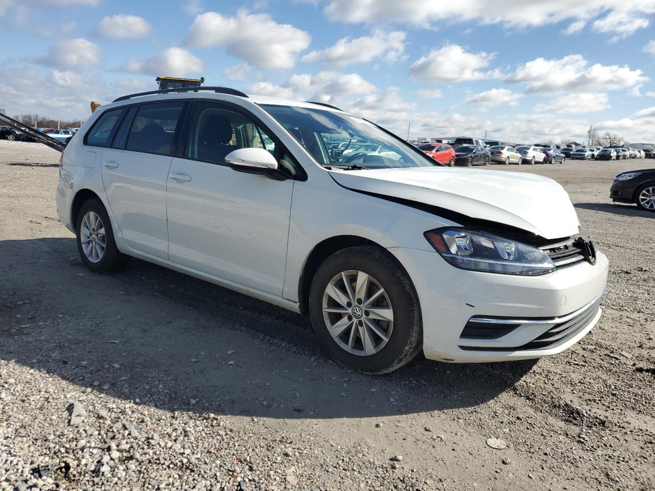 2018 Volkswagen Golf VIN 3VWD17AU7JM756283 Copart auction photo, front end / rear end damage thumbnail 4