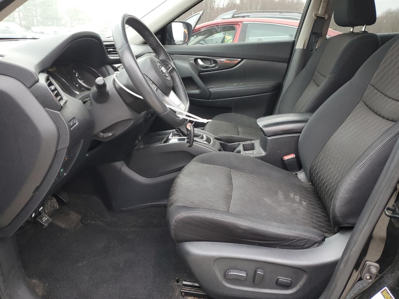 2017 Nissan Rogue VIN 5N1AT2MVXHC808570 Copart auction photo, front end / side damage thumbnail 7