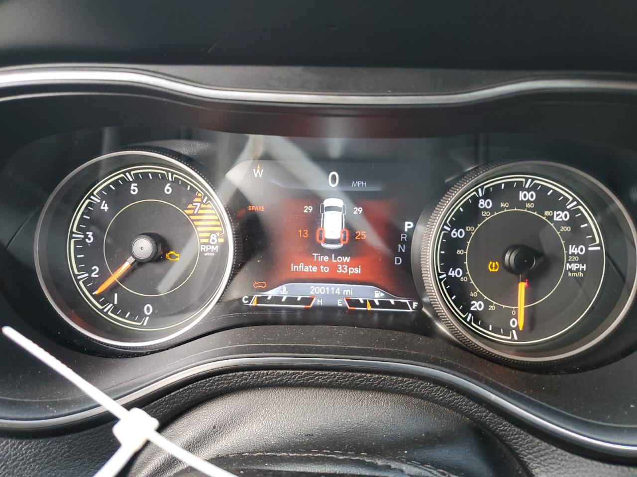2019 Jeep Grand Cherokee VIN 1C4PJMDX4KD421306 Copart auction photo, front end / side damage thumbnail 9