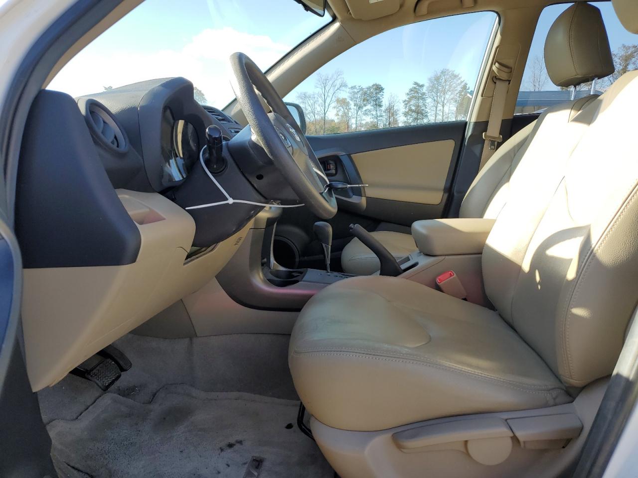2012 Toyota RAV 4 VIN 2T3ZF4DV2CW126511 Copart auction photo, front end damage thumbnail 7
