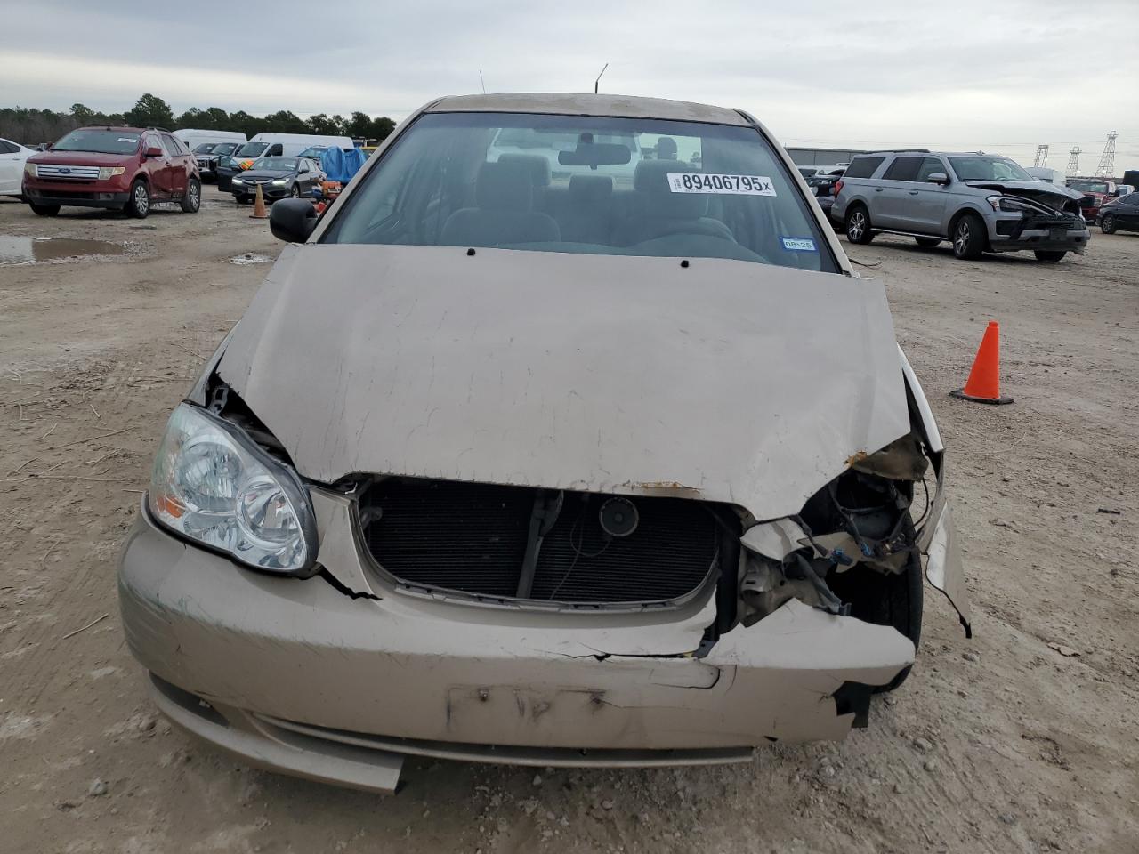 2008 Toyota Corolla VIN 1NXBR32E68Z964028 Copart auction photo, front end / side damage thumbnail 5