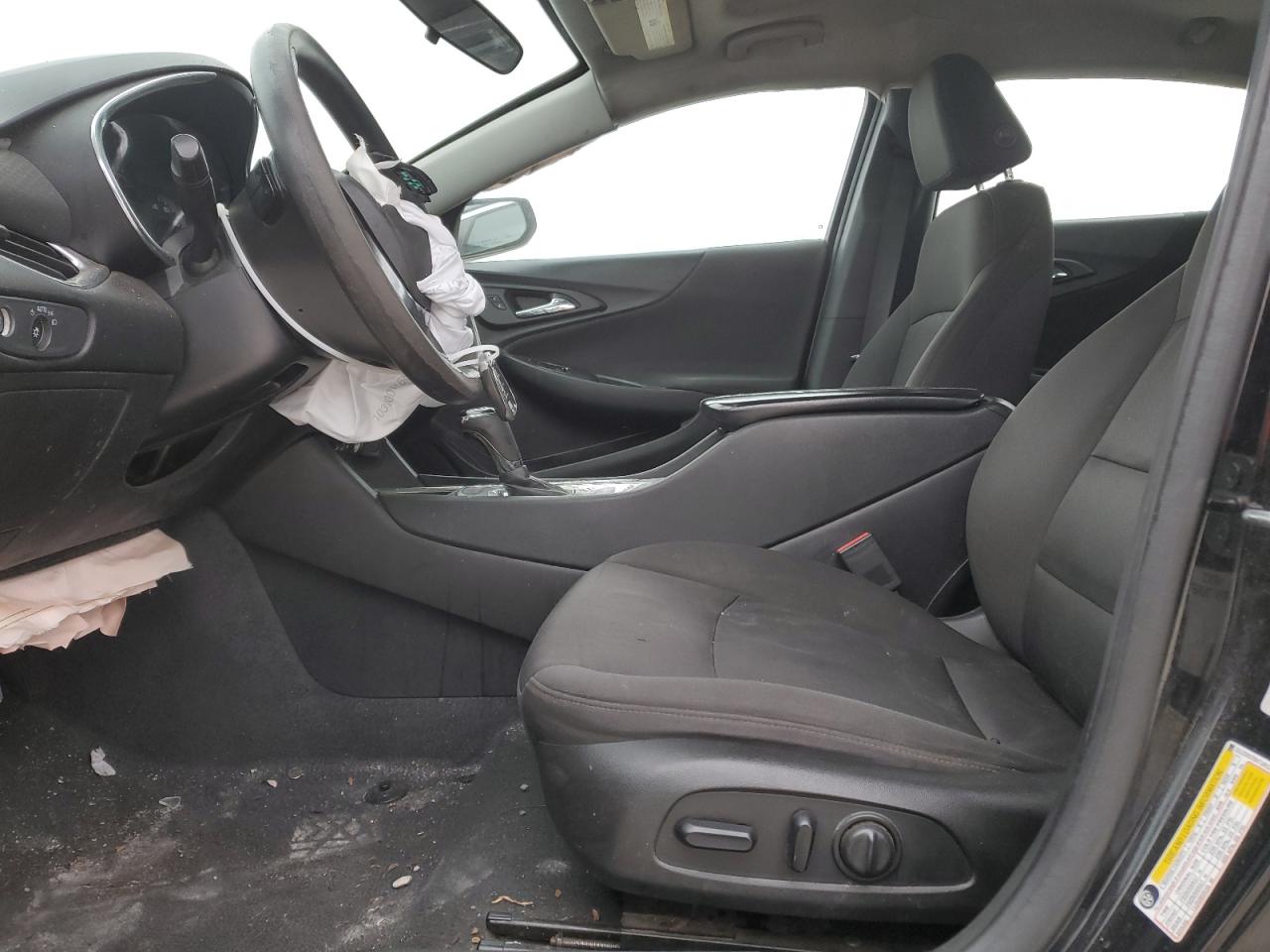 2019 Chevrolet Malibu VIN 1G1ZD5ST8KF149121 Copart auction photo, front end damage thumbnail 7
