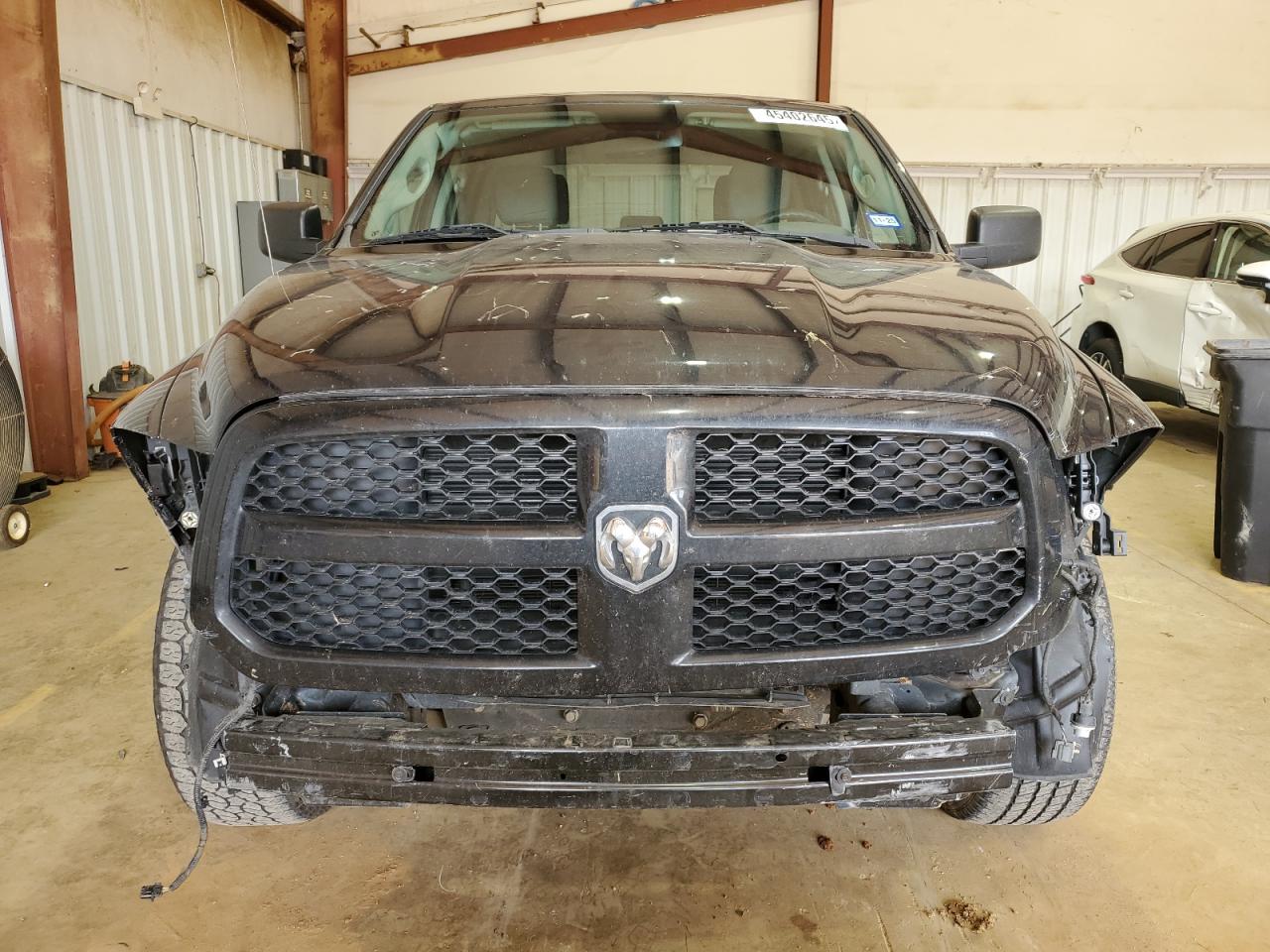2016 RAM 1500 VIN 1C6RR6KG5GS347923 Copart auction photo, front end damage thumbnail 5