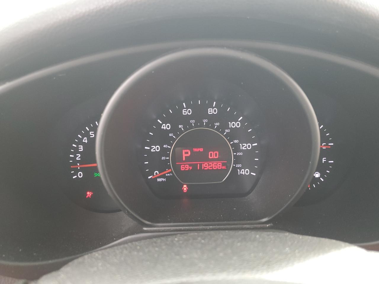 2018 KIA Soul VIN KNDJN2A26J7574354 Copart auction photo, front end / side damage thumbnail 9