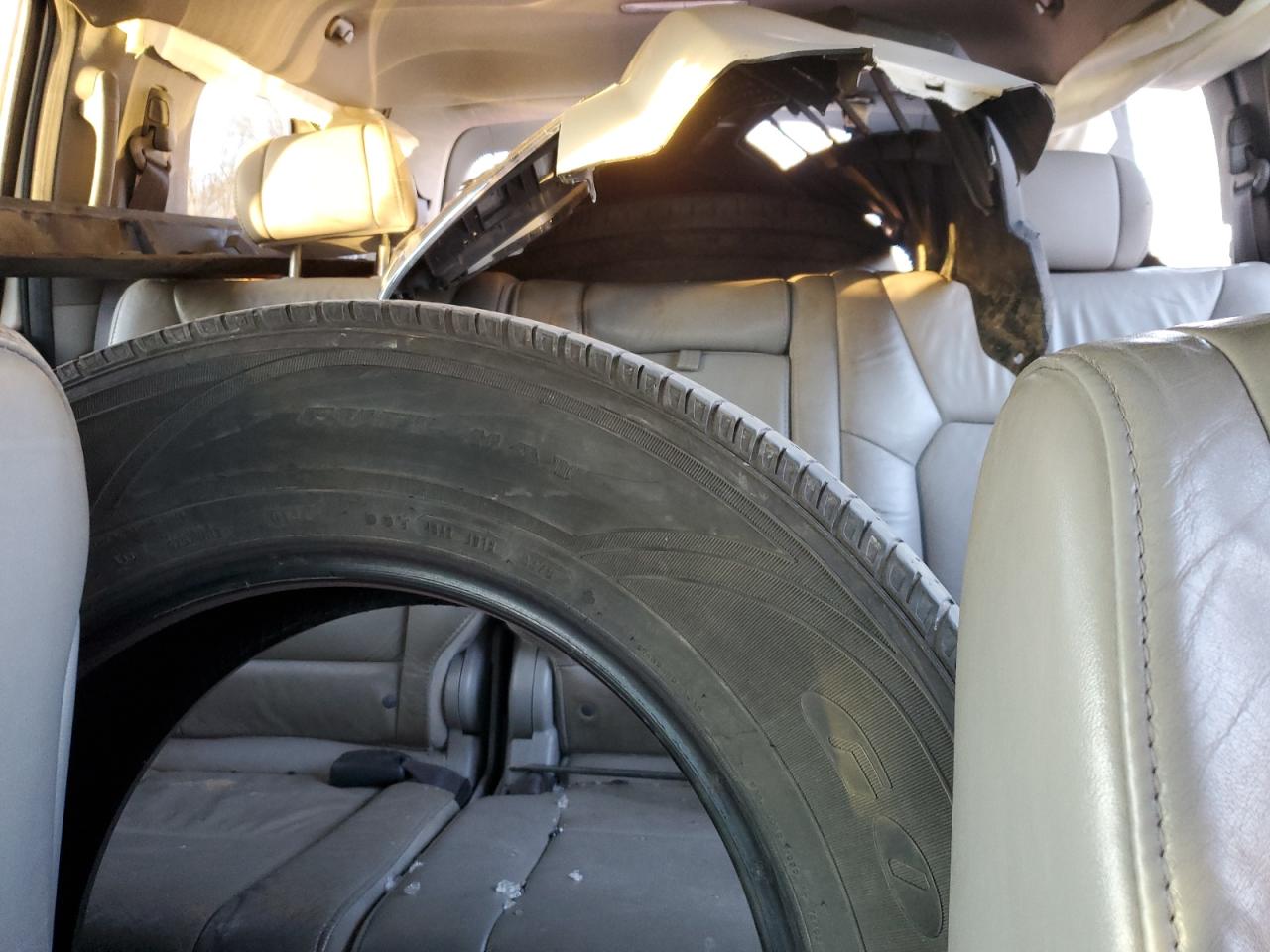 2011 Honda Pilot VIN 5FNYF3H57BB040972 Copart auction photo, all over damage thumbnail 10