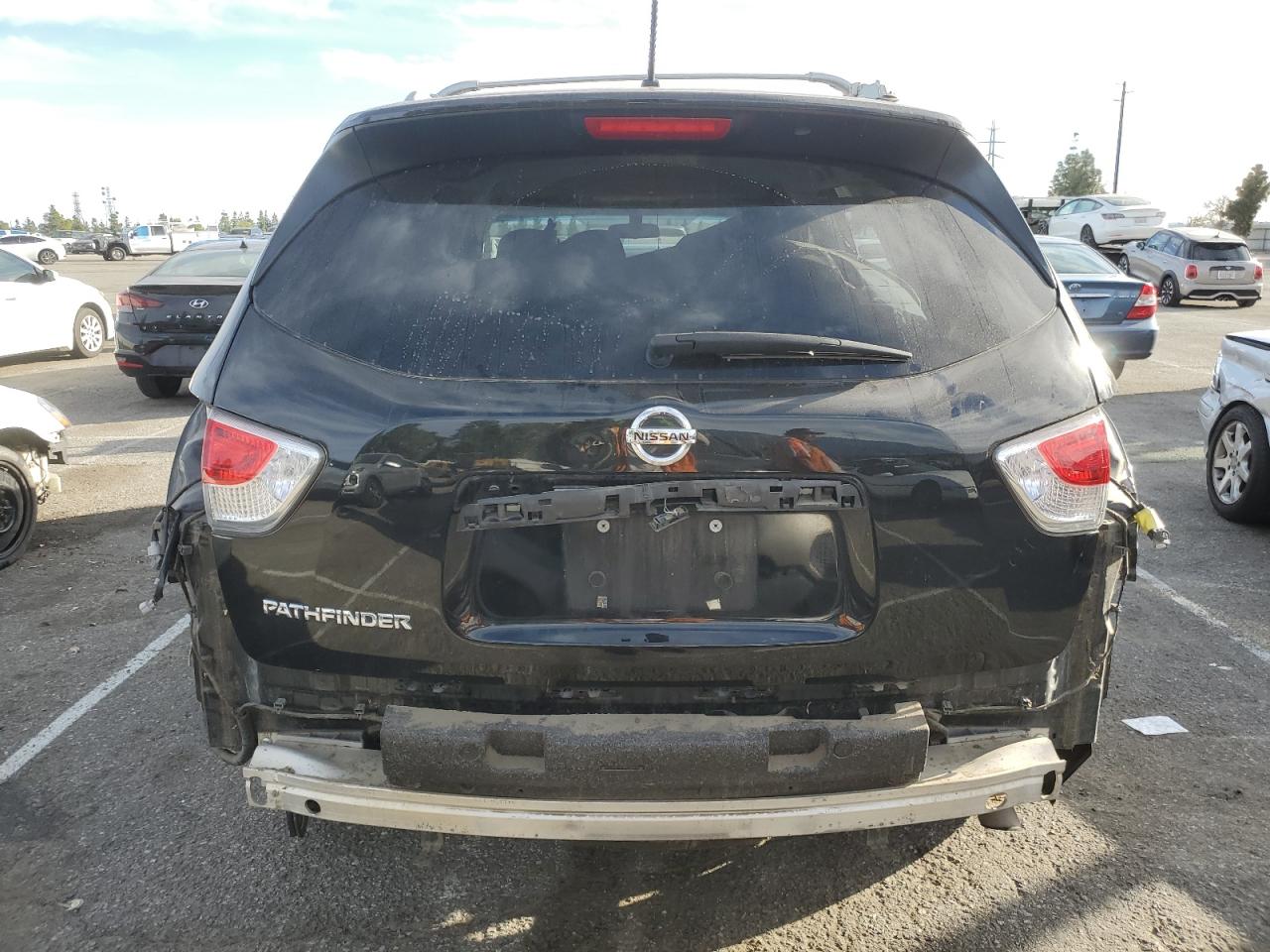 2015 Nissan Pathfinder VIN 5N1AR2MN7FC680350 Copart auction photo, all over damage thumbnail 7