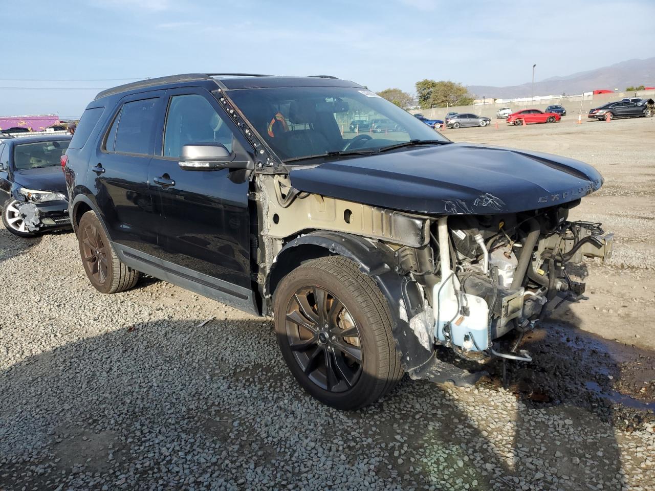 2017 Ford Explorer VIN 1FM5K7D81HGA60568 Copart auction photo, front end damage thumbnail 4