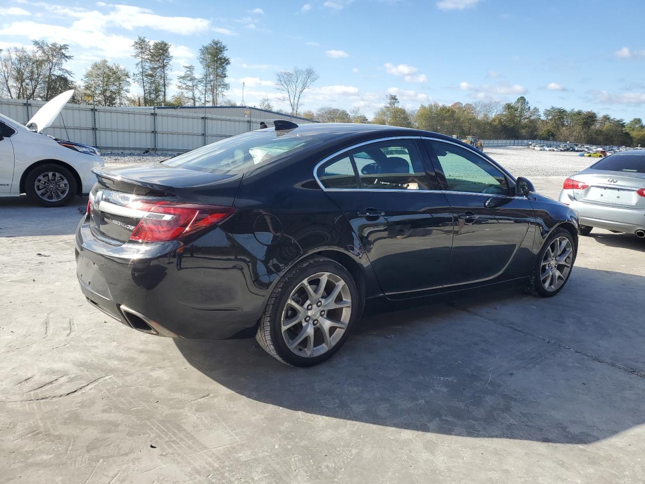 2016 Buick Regal VIN 2G4GU5GX4G9116056 Copart auction photo, front end / side damage thumbnail 3