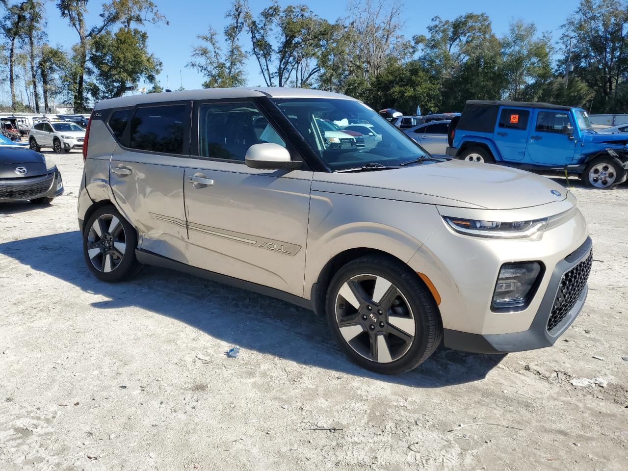 2020 KIA Soul VIN KNDJ33AU5L7092829 Copart auction photo, side / rear end damage thumbnail 4